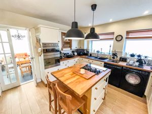 Photo 2- click for photo gallery